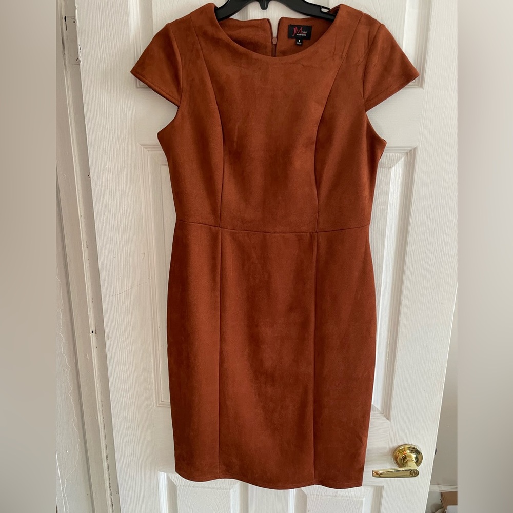 Size 6 rust colored sheath dress worn once
